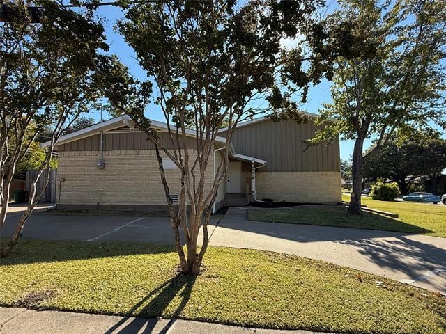 Building Photo - 4772 Shands Dr