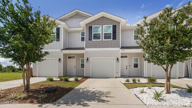 Building Photo - 5780 Callaway Cir