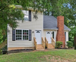 Building Photo - 102 S Germantown Rd