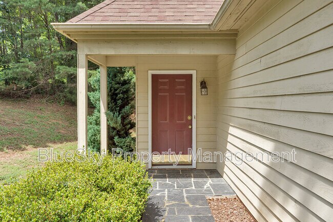Foto del edificio - 1617 Sagewood Dr
