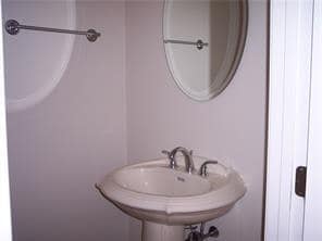 Foto del edificio - 20 Reservoir Ave