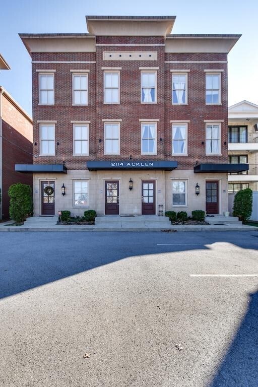 Foto del edificio - 2114 Acklen Ave