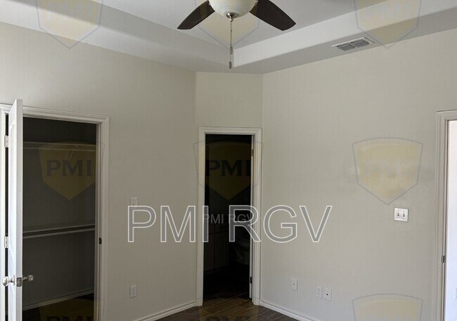 Foto del edificio - 3903 Tinsley Ave