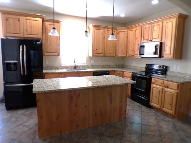 Foto del edificio - 2041 W Crescent Row