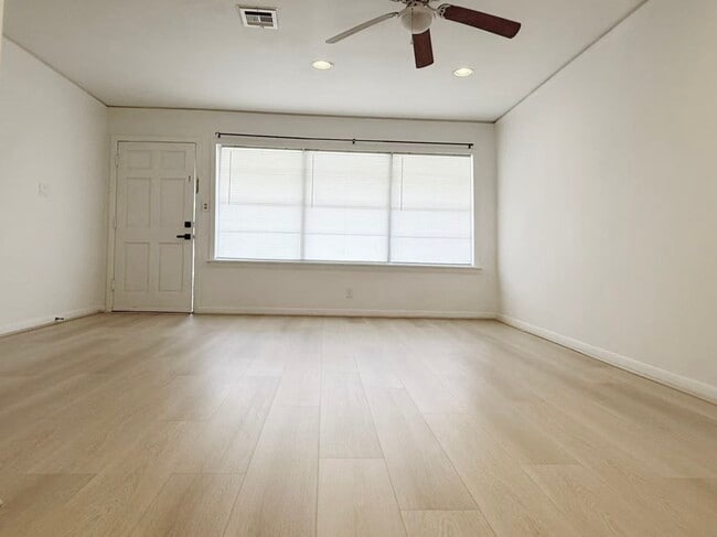 Building Photo - 4118 Omeara Dr