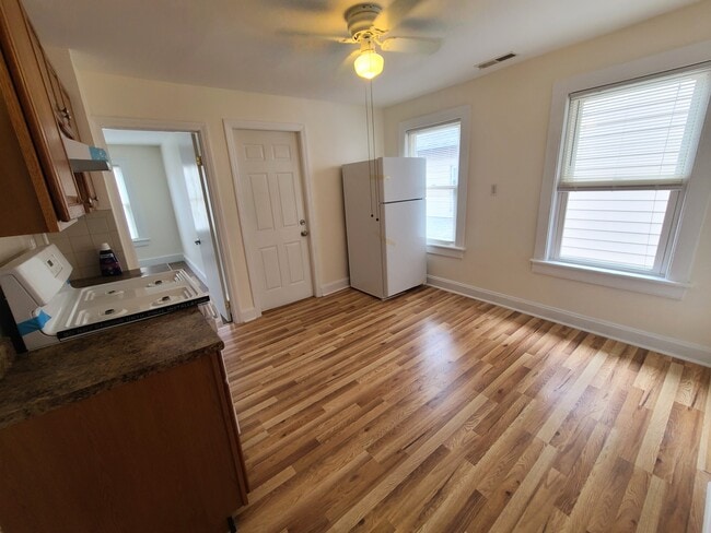 Kitchen and Dining Area - 298 Howe Ave