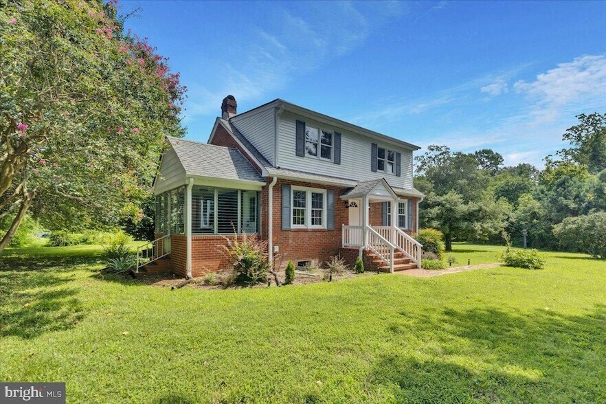 Primary Photo - 5024 Water View Rd