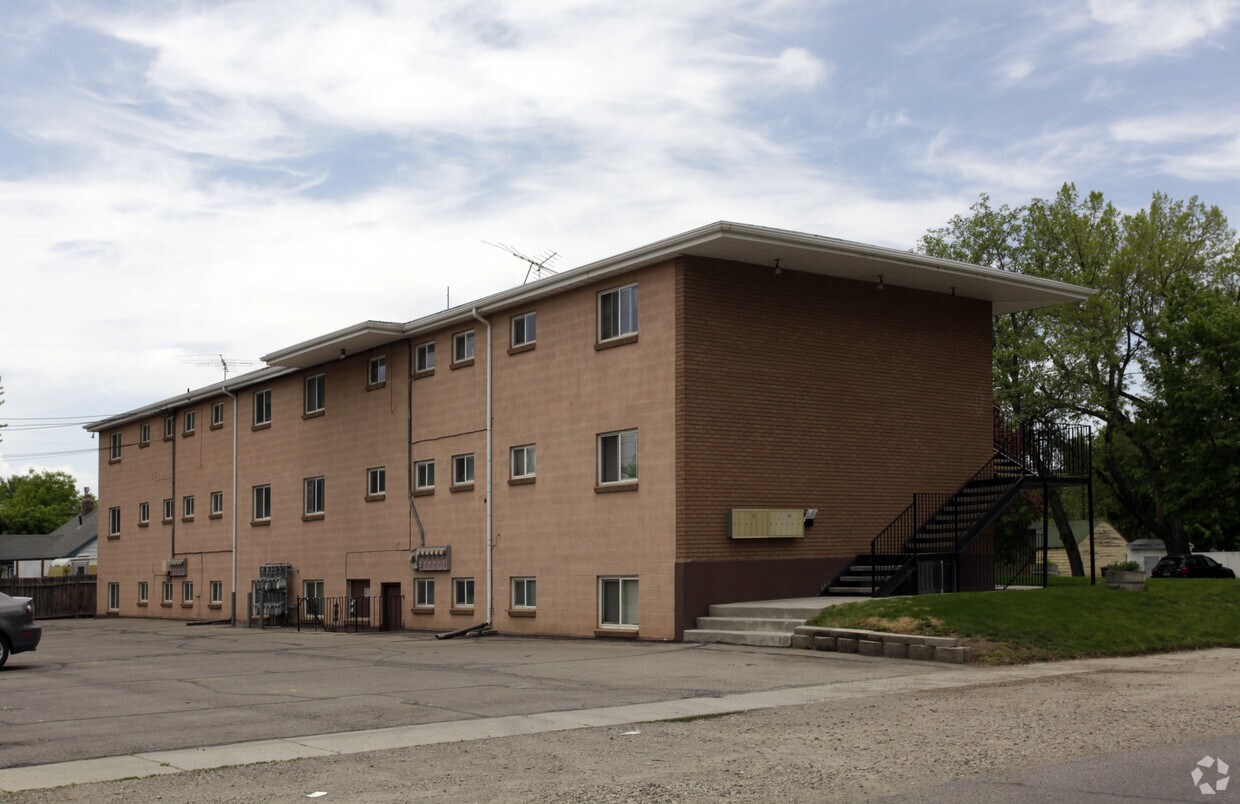 Building Photo - 388 E 300 N