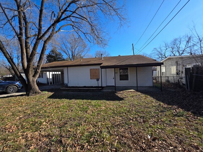 Foto del edificio - LIMITED TIME**NO APPLICATION FEE**1/2 OFF DEPOSIT**