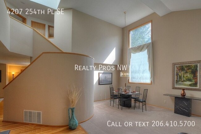 Building Photo - 4207 254th Pl SE