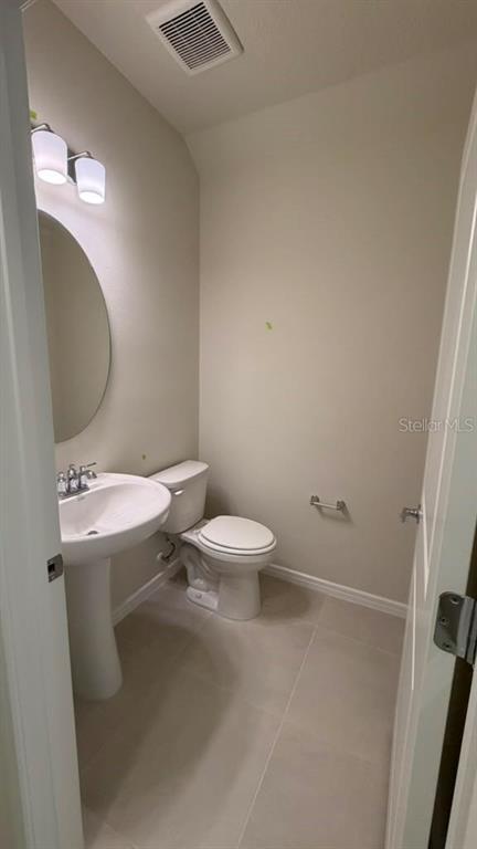 Building Photo - 2273 Southbury Dr