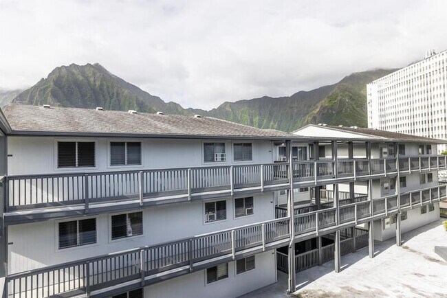 Building Photo - 46-267-267 Kahuhipa St