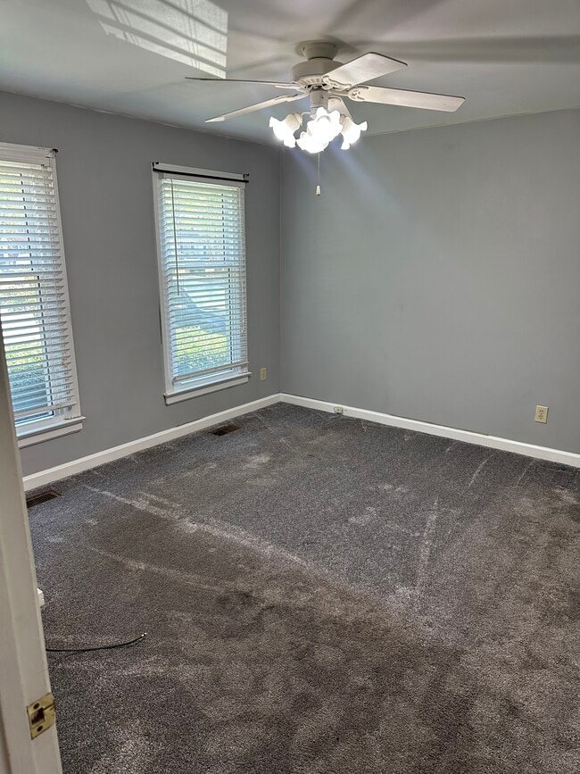 Building Photo - 2500 Saint Christopher Cir SW
