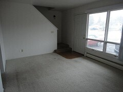 Building Photo - 5420 Schmutzler St