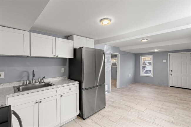 Foto del edificio - 1015 Drew St