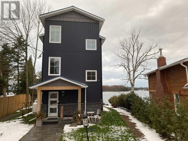 Photo du bâtiment - 50 Cedar Shores