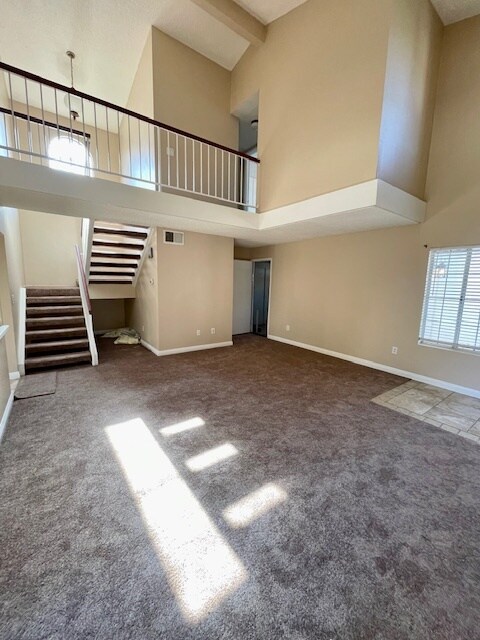 Building Photo - 160 Olivetree Dr