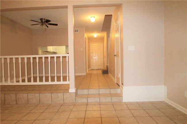 Foto del edificio - 3635 Garden Brook Dr