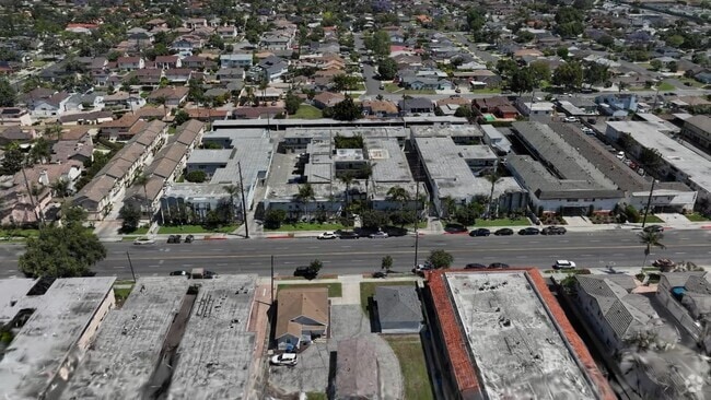  - Downey Court Apartments