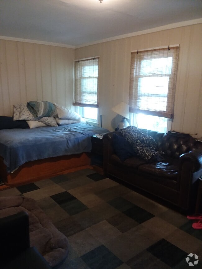 Shippan Apartments for Rent with Parking Stamford, CT 2 Rentals