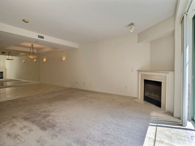 Photo - Paseo Plaza Condo For Rent in the Heart of...