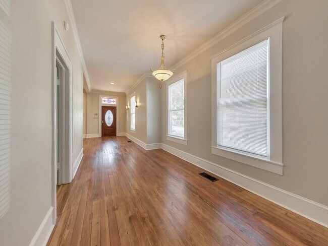 Foto del edificio - 515 Calhoun St NW