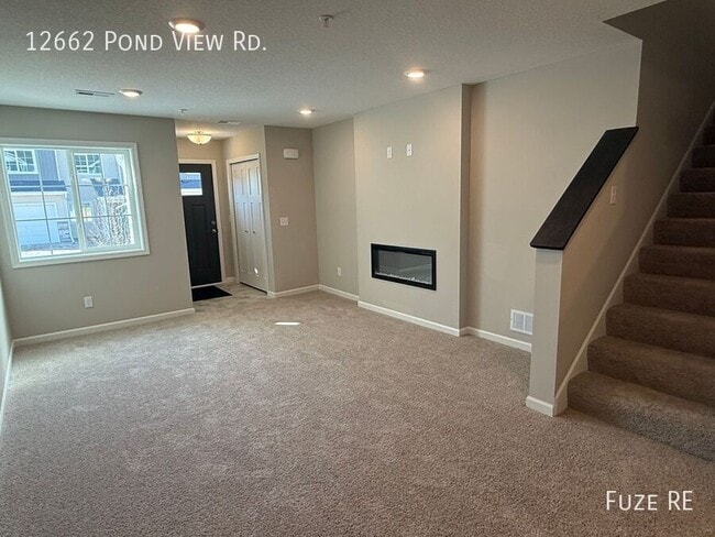 Foto del edificio - 12662 Pond View Rd