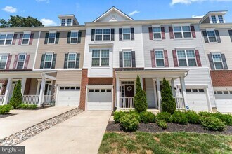 Building Photo - 1596 Dorothy Ln