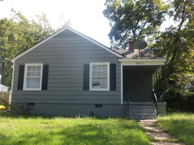 Foto del edificio - 3703 Fairoaks Ave