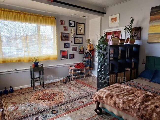 Foto del edificio - 348 N Jefferson Ave