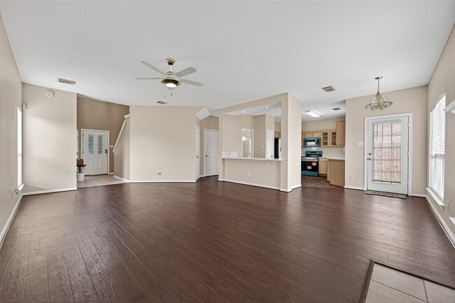 Building Photo - 9111 Winkbow Dr