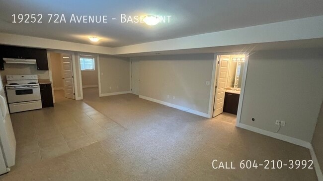Building Photo - Large Suite-Utilities Included