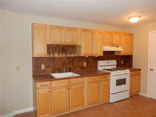 Foto del edificio - 699 Myrtle St NE