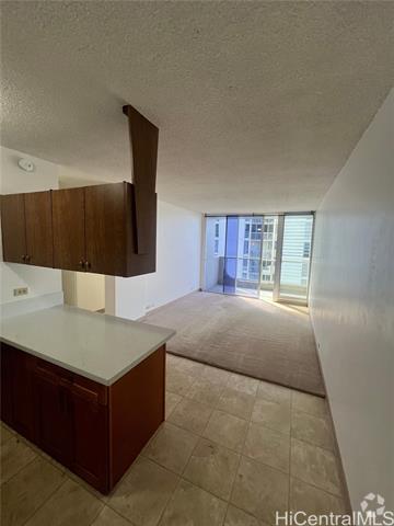 Building Photo - 2651 Kuilei St