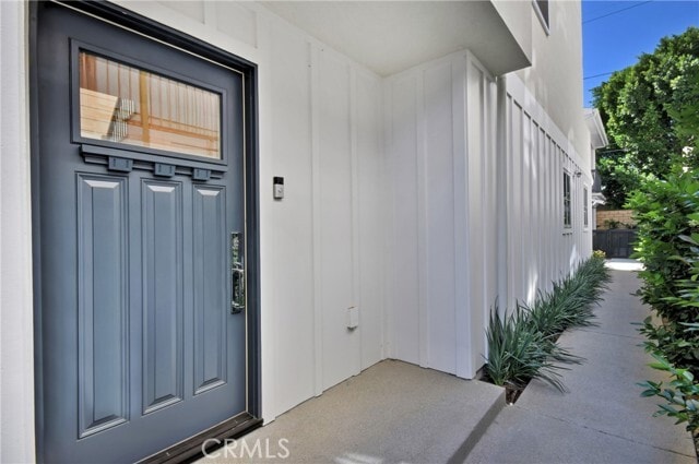 Building Photo - 4641 Cahuenga Blvd