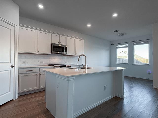 Foto del edificio - 9729 Wild Pr Wy