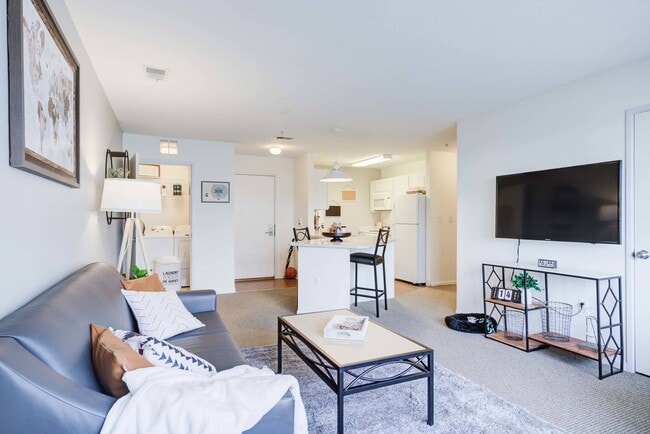 Photo - Campus Village-E. Lansing Apartments