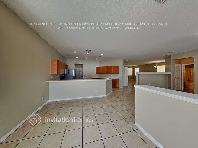 Foto del edificio - 325 Vine Cliff St