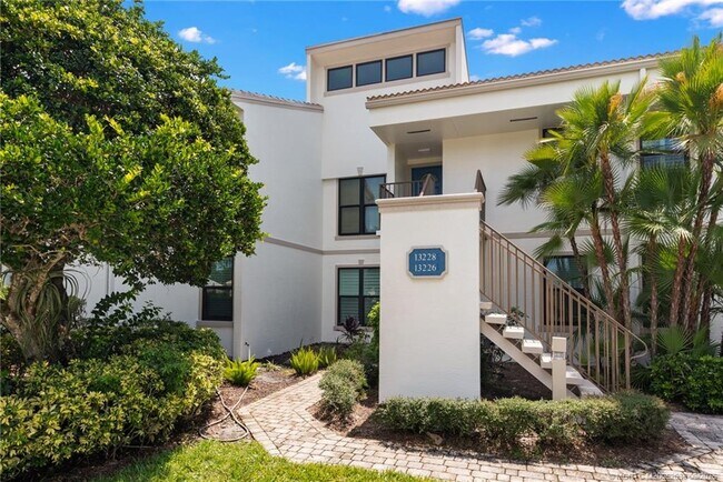Foto del edificio - 13226 Harbour Ridge Blvd