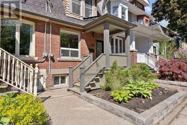 Building Photo - 28 Tiverton Ave
