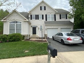 Building Photo - 3128 Tulip Tree Pl