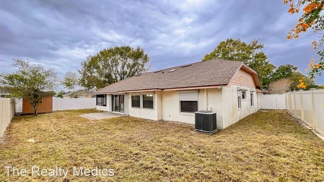 Building Photo - 3 br, 2 bath House - 4315 Suntree Blvd