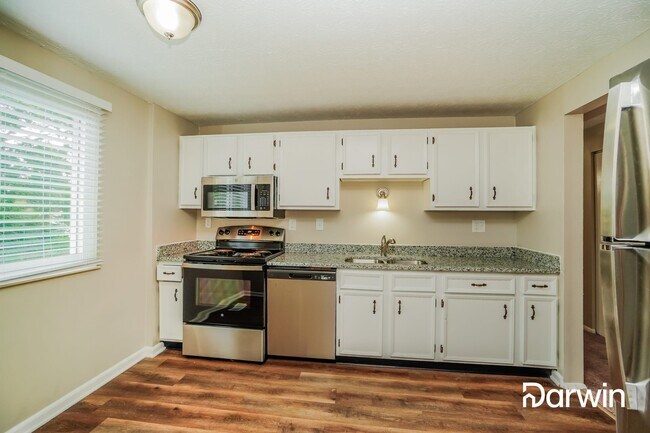 Building Photo - 2850 Chatsworth Way, Reynoldsburg, OH 43068