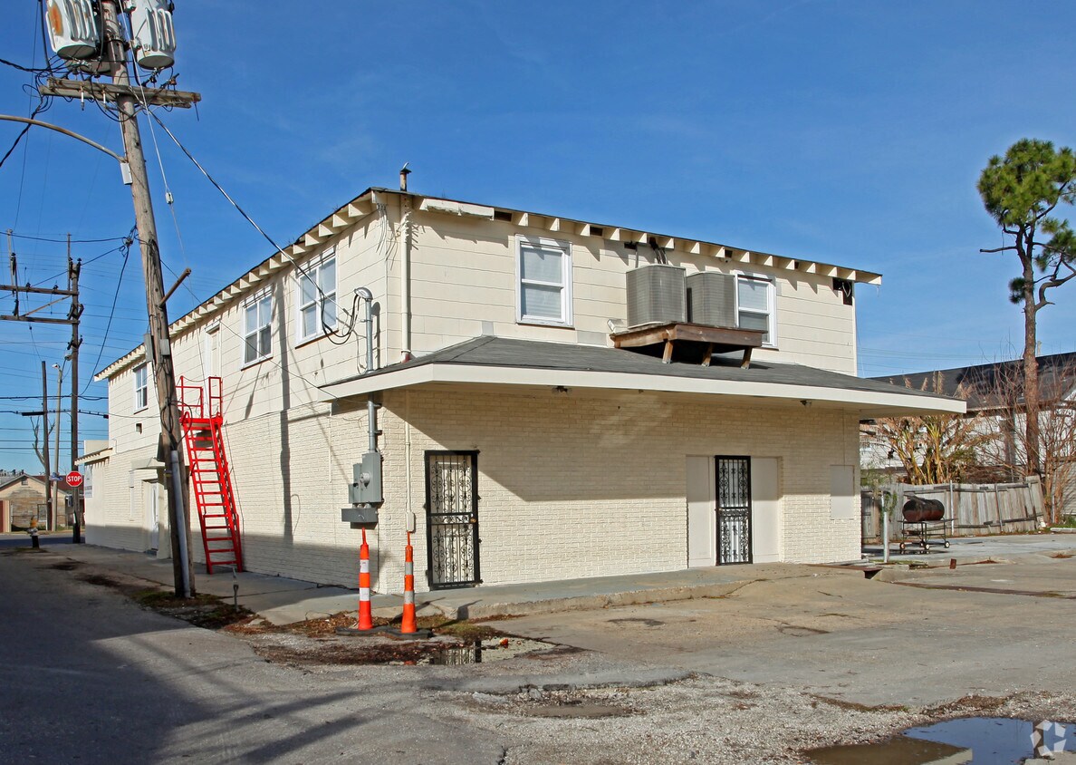 4201 Downman Rd, New Orleans, LA 70126 Apartments in New Orleans, LA