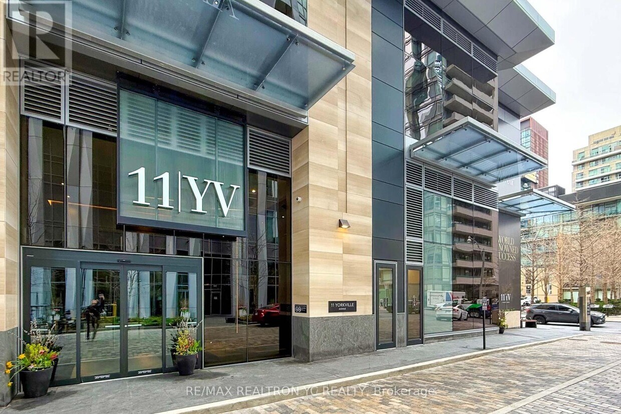 Photo principale - 11-4111 Yorkville Ave