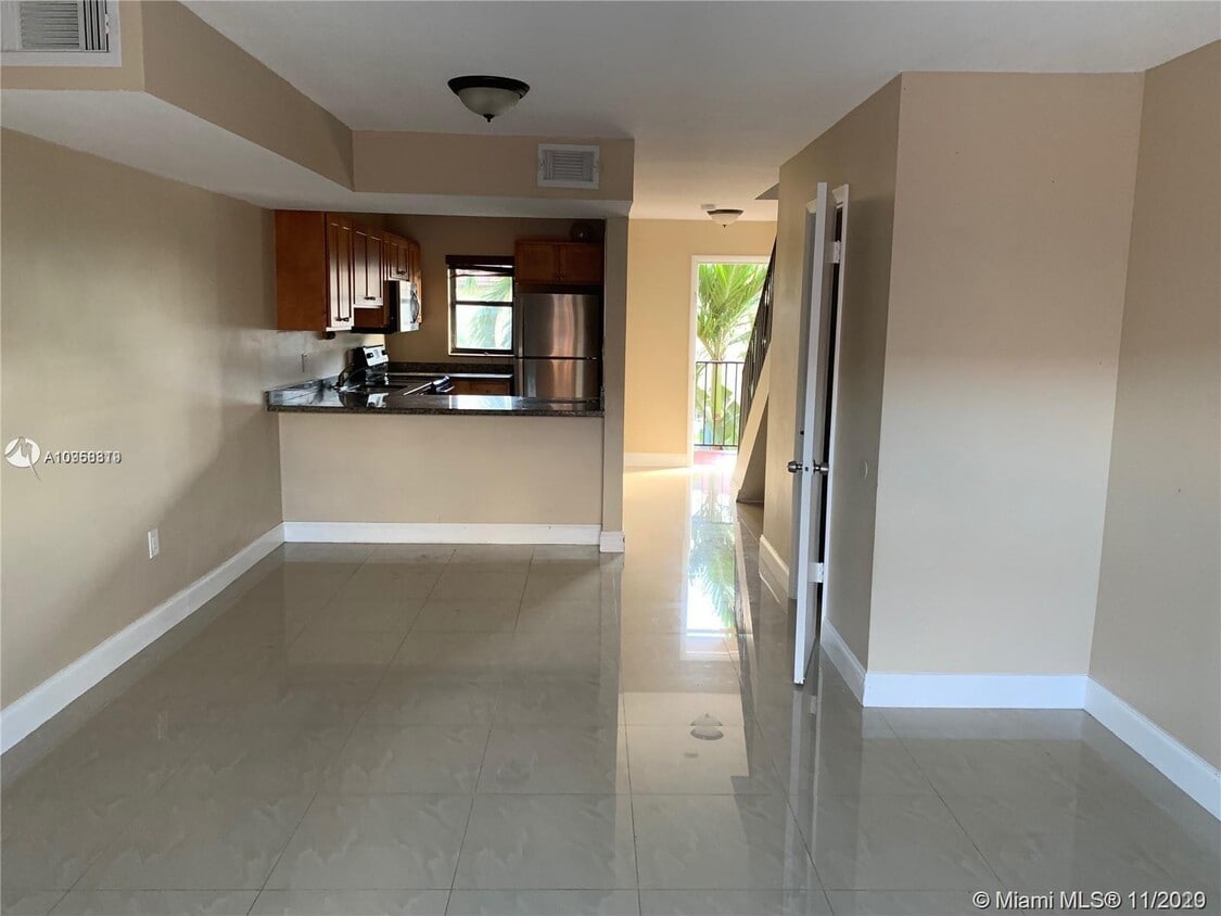 2313 W 60th St Unit C206, Hialeah, FL 33016 Condo for Rent in Hialeah, FL