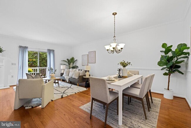 Building Photo - 3 Iron Mill Garth