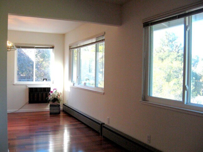Foto del edificio - 22087 San Fernando Ct