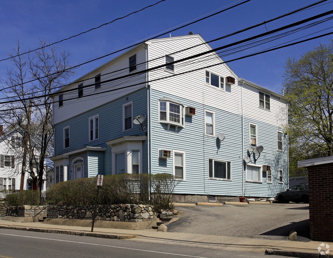Primary Photo - 79-81 Winn St