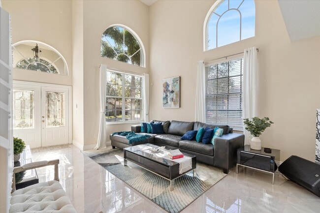 Building Photo - 7663 Great Oak Dr